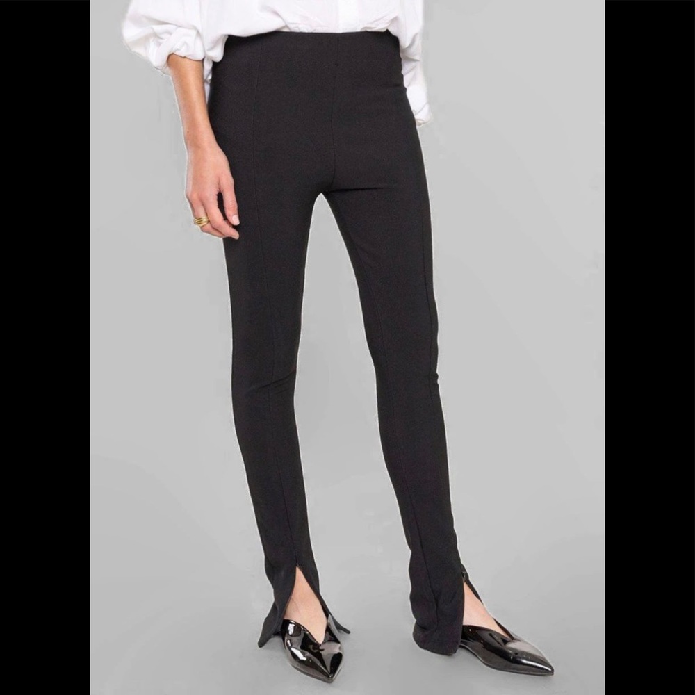 NWT Frankie Shop Reya split flare legging